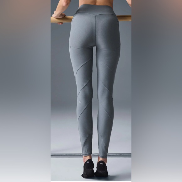🆕ALO Yoga Alosoft High-Waist Sunray Legging Color Steel Grey Sz XXS